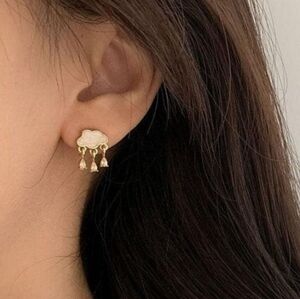 NEW!! Gold Plated Cloud Design & Dangling Drop Crystals Charms Post Earrings